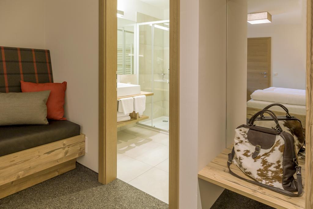 Hotel Anewandter Brunico Chambre photo